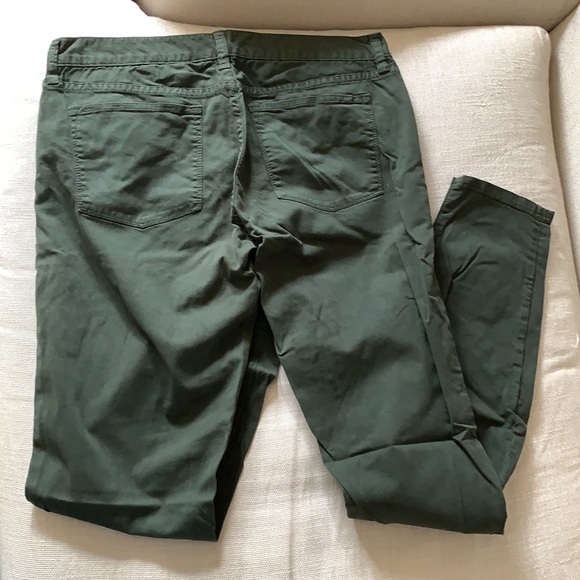 J Crew Green Pants - Picture 3 of 3